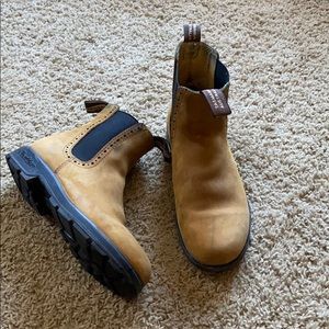 Blundstone Chelsea boot